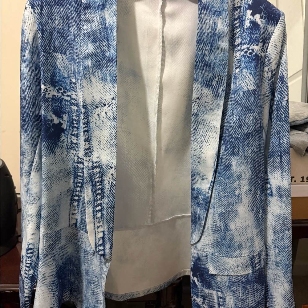 Elegant Blue and White Women's Blazer